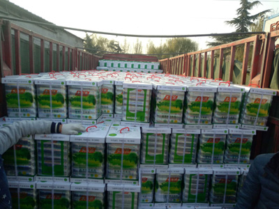 大自然萬(wàn)能膠裝車(chē)發(fā)貨